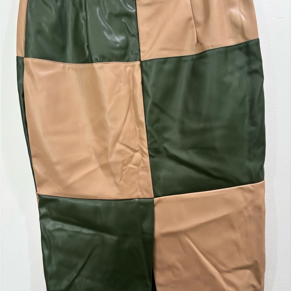New York & Company Green and Tan Pencil Skirt - Picture 3 of 6